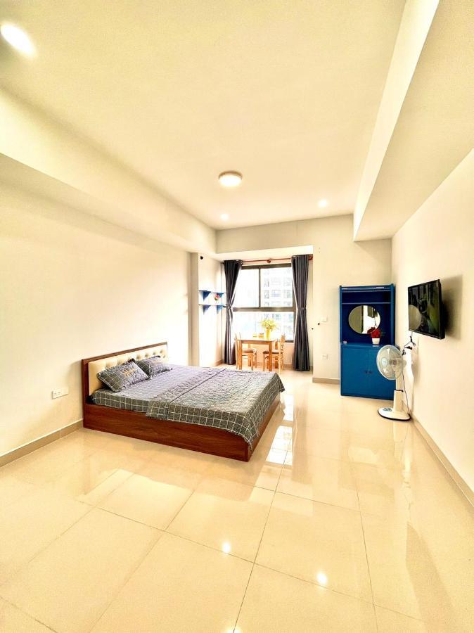 Botanica Premier - Near Tan Son Nhat Airport - 5 Minutes -