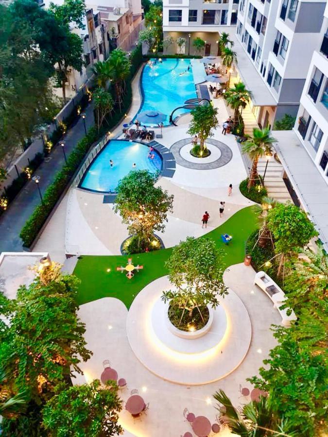 Botanica Premier - Near Tan Son Nhat Airport - 5 Minutes -