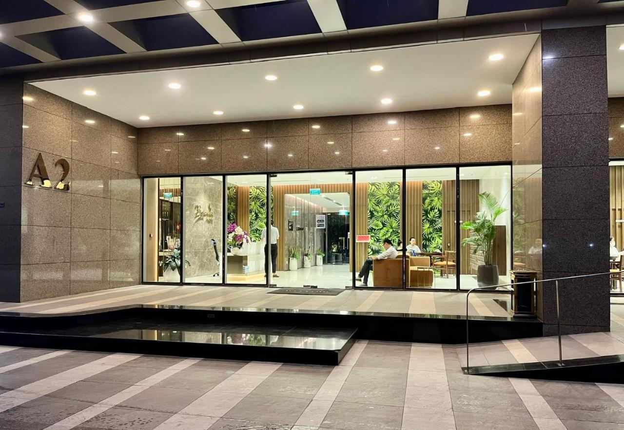 Botanica Premier - Near Tan Son Nhat Airport - 5 Minutes - Căn hộ *